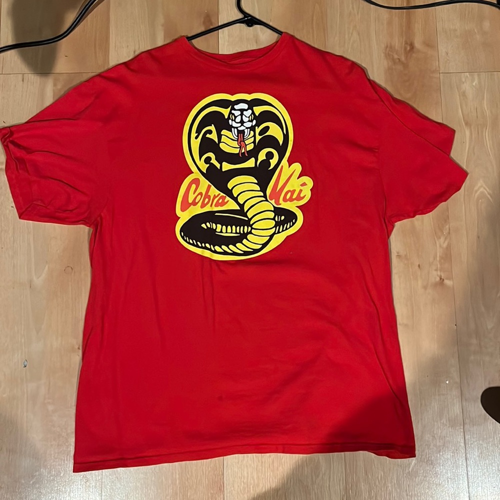 COBRA KAI red logo shirt